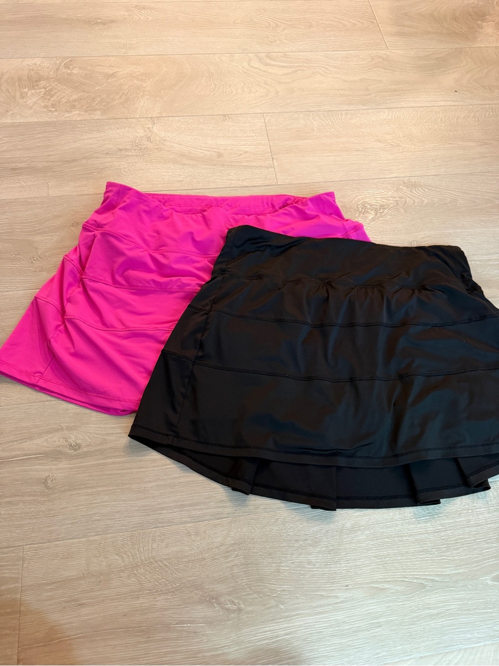 Bundled 2 Women's Pink and Black Athletic Skorts - Brand Unknown